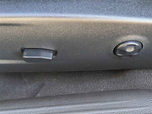 Used 2020 Dodge Challenger GT w/ Blacktop Package image 18