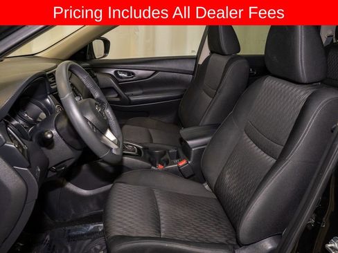 Used 2018 Nissan Rogue SV FWD image 10