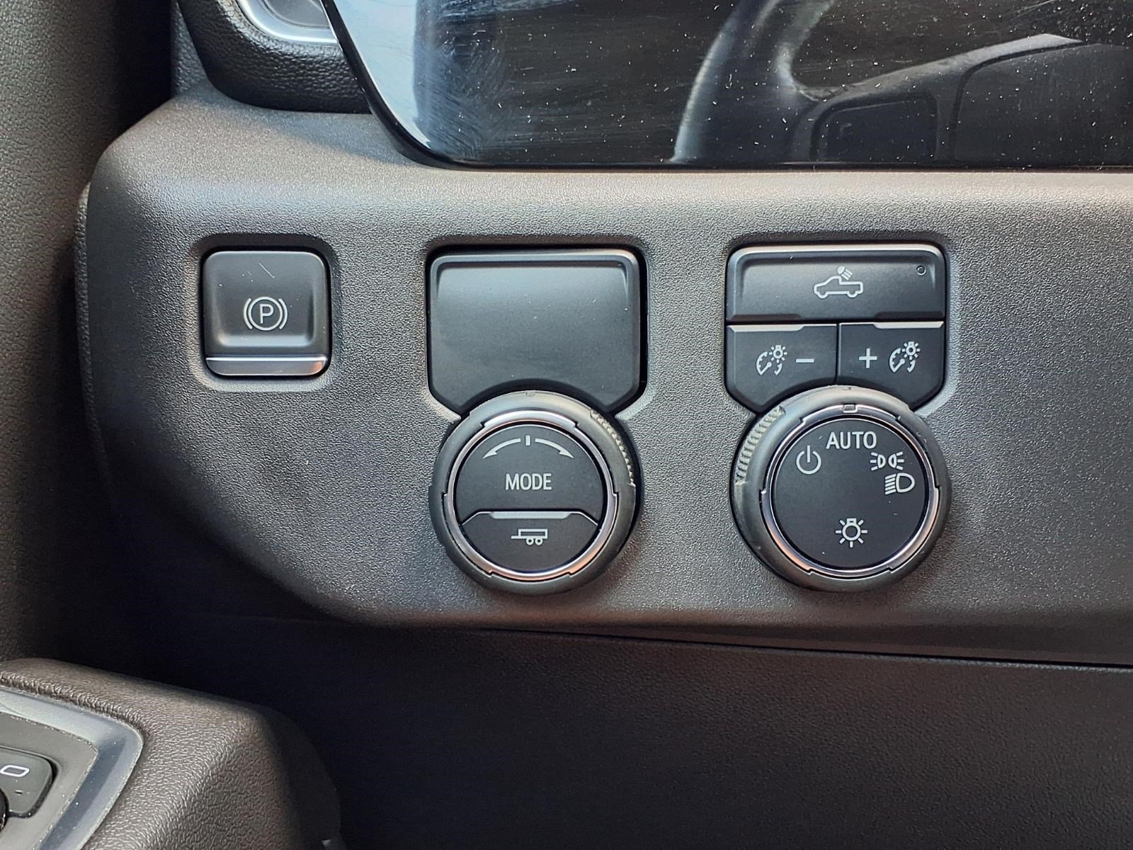 Used 2023 Chevrolet Silverado 1500 LT RWD image 21