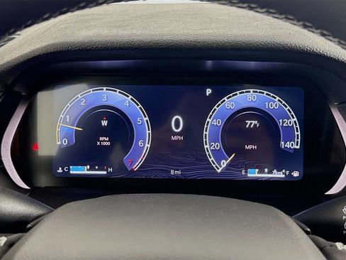 New 2025 Jeep Grand Cherokee Altitude image 33