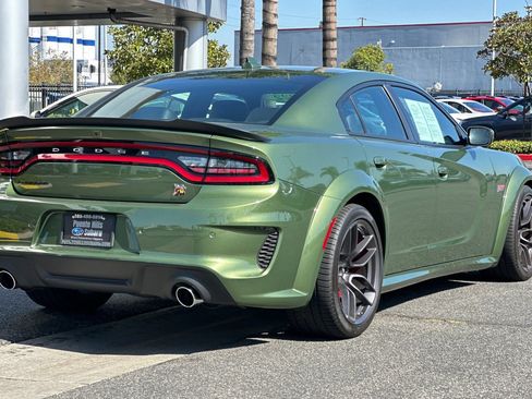 Used 2022 Dodge Charger Scat Pack image 4