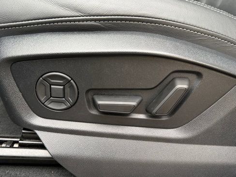 Used 2025 Audi Q7 3.0T Premium Plus image 23