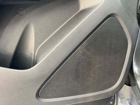 Used 2019 Chevrolet Equinox LT image 21