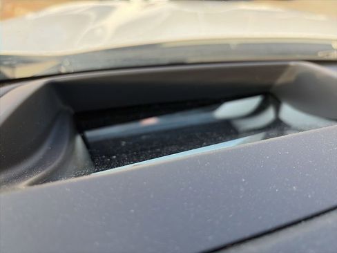 Used 2024 Chevrolet Tahoe Premier w/ Premium Package image 11