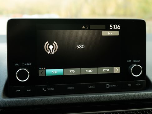 Certified 2025 Honda Civic Sport Touring image 30