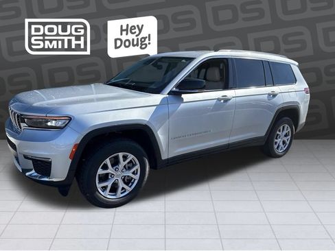 Used 2021 Jeep Grand Cherokee L Limited AWD/4WD image 1