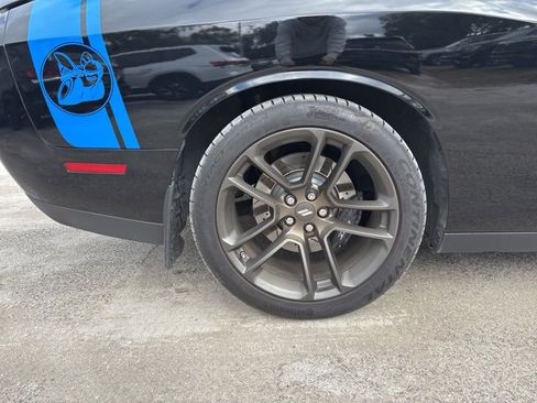 Used 2022 Dodge Challenger R/T Scat Pack w/ Shaker Package image 20