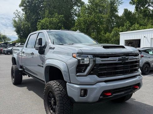 Used 2024 Chevrolet Silverado 2500 LTZ w/ LTZ Plus Package AWD/4WD image 1