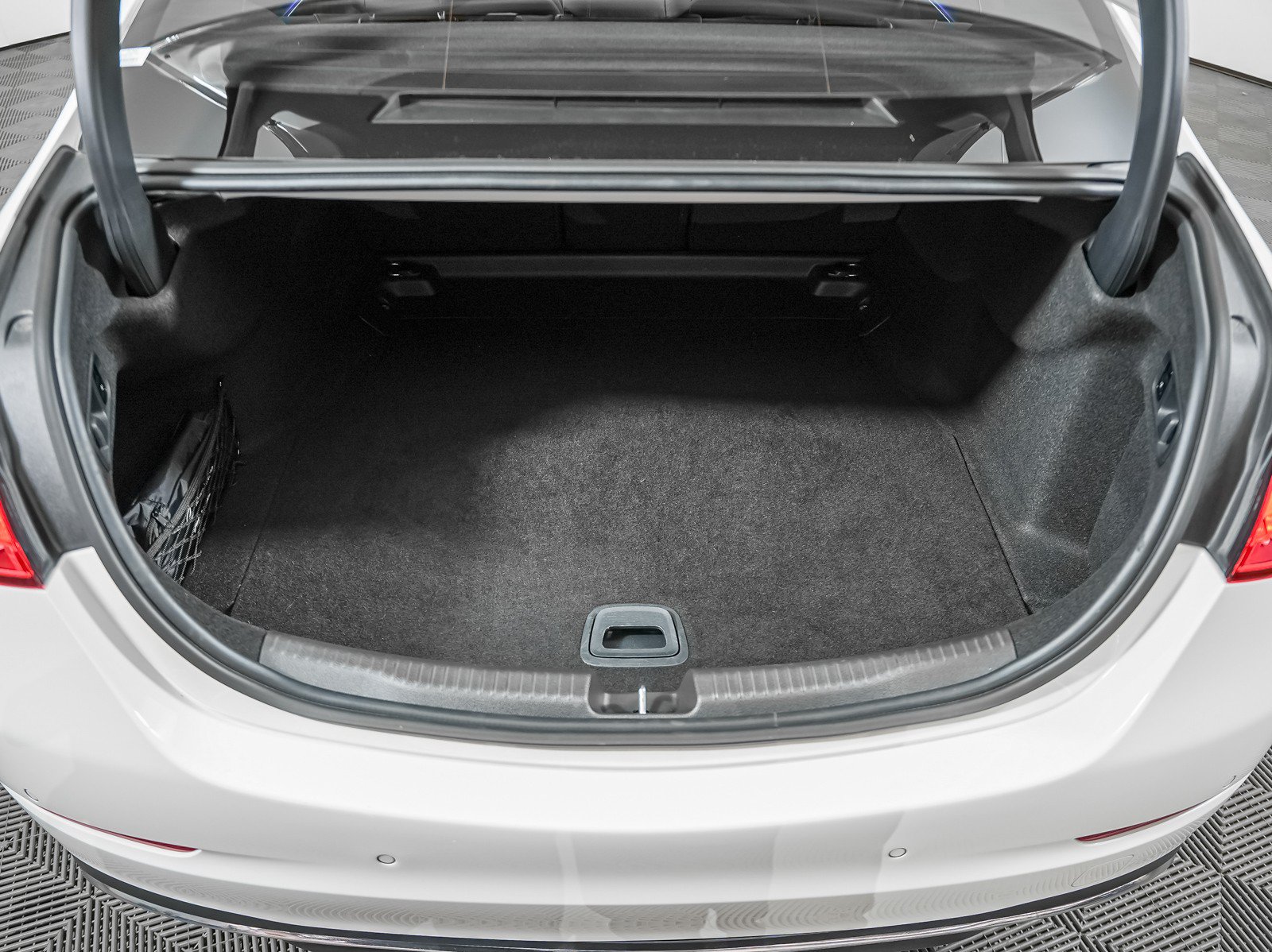 Certified 2024 Mercedes-Benz C 300 Sedan image 8