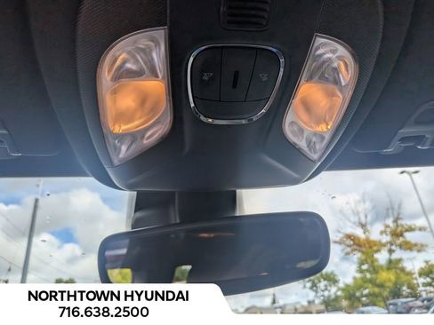 Used 2024 Jeep Compass Latitude image 22