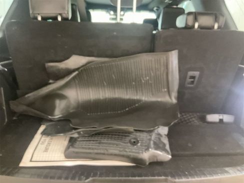 Used 2021 Ford Expedition XLT RWD image 6