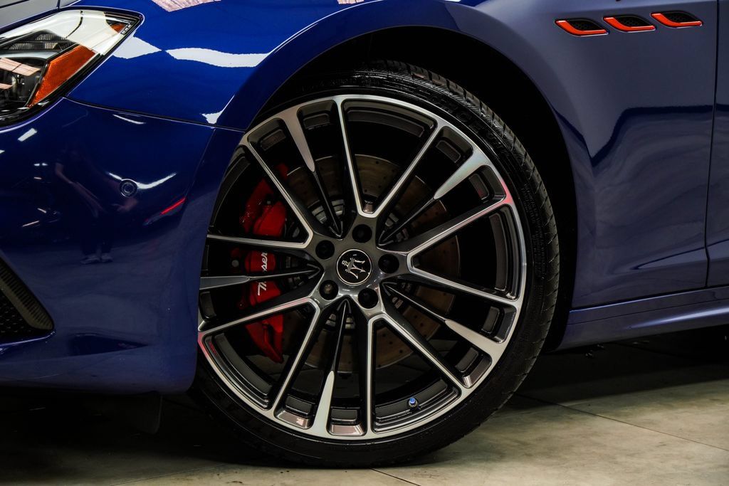 Used 2022 Maserati Ghibli Trofeo RWD image 5