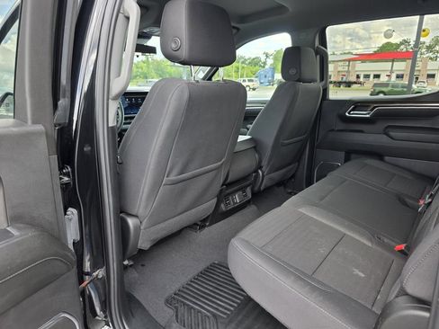 Used 2025 Chevrolet Silverado 1500 LT AWD/4WD image 13