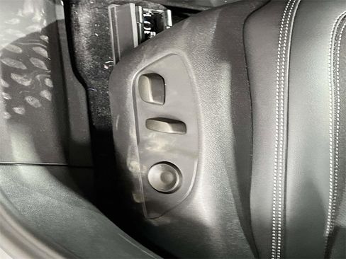 New 2026 Chevrolet Blazer EV LT image 24