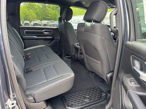 New 2026 RAM 1500 4x4 Crew Cab image 11