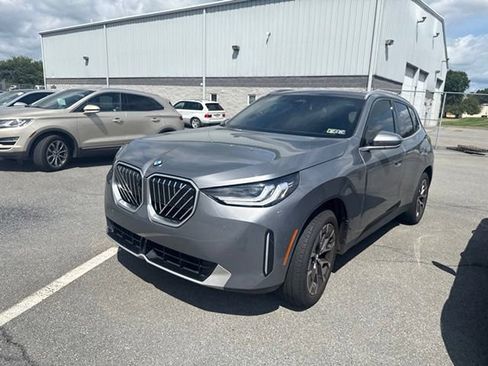 Used 2025 BMW X3 xDrive30i w/ Premium Package AWD/4WD image 1