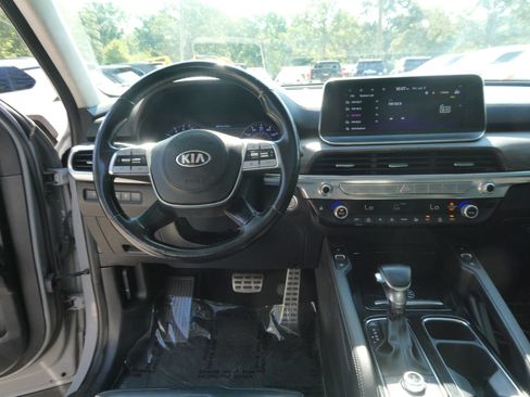 Used 2021 Kia Telluride SX w/ SX Prestige Package AWD/4WD image 15