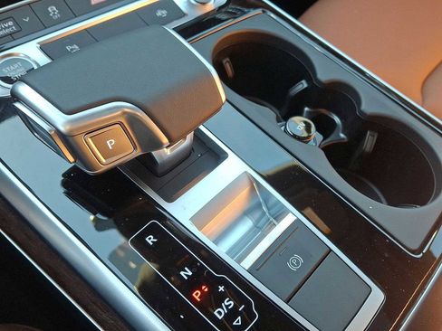 New 2026 Audi Q7 3.0T Premium image 13