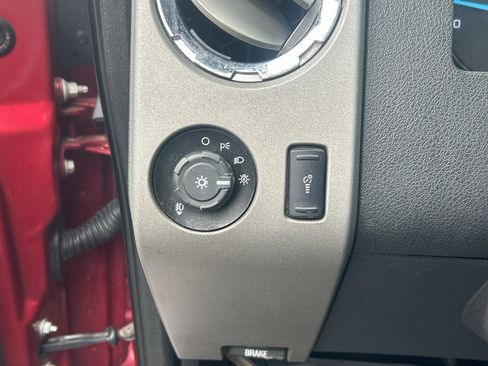 Used 2014 Ford F350 Lariat w/ Lariat Ultimate Package AWD/4WD image 17