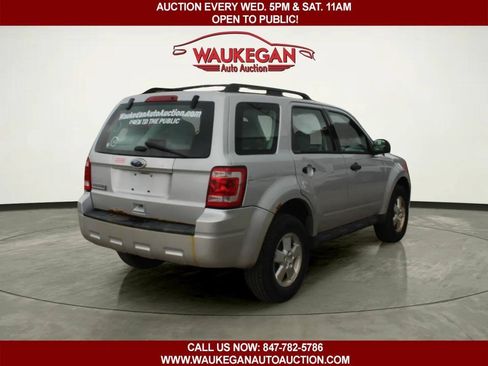 Used 2012 Ford Escape XLS FWD image 3