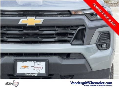 New 2026 Chevrolet Colorado LT w/ LT Convenience Package AWD/4WD image 8