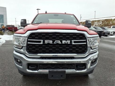 Used 2024 RAM 2500 Big Horn w/ Bed Utility Group image 9