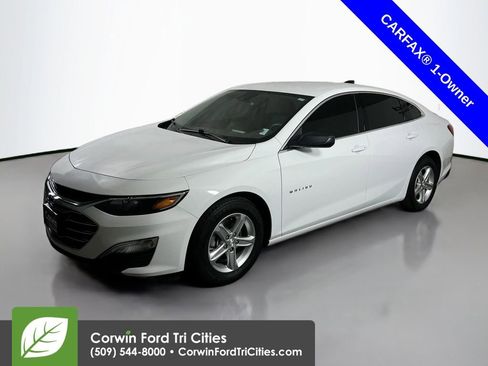 Used 2023 Chevrolet Malibu LS image 5