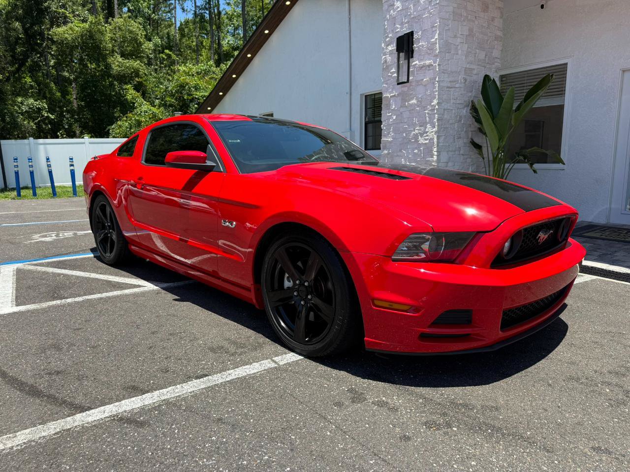 Used 2014 Ford Mustang GT Premium w/ Comfort Package RWD image 14