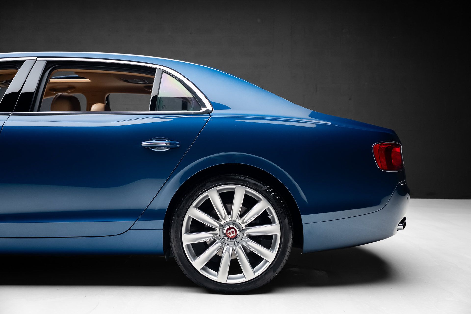 Used 2016 Bentley Flying Spur V8 AWD/4WD image 20