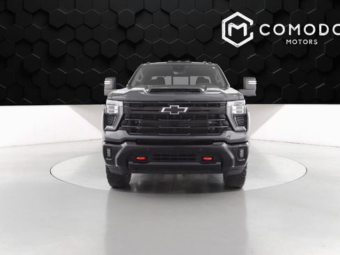 Used 2025 Chevrolet Silverado 3500 LTZ w/ LTZ Plus Package AWD/4WD image 8