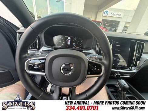 Used 2020 Volvo S60 T5 R-Design w/ Advanced Package FWD image 12