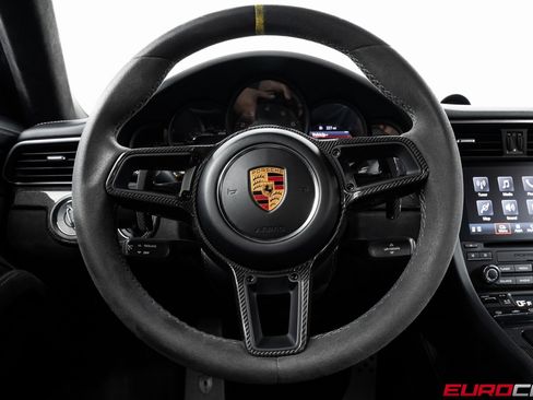 Used 2018 Porsche 911 GT2 RS image 36