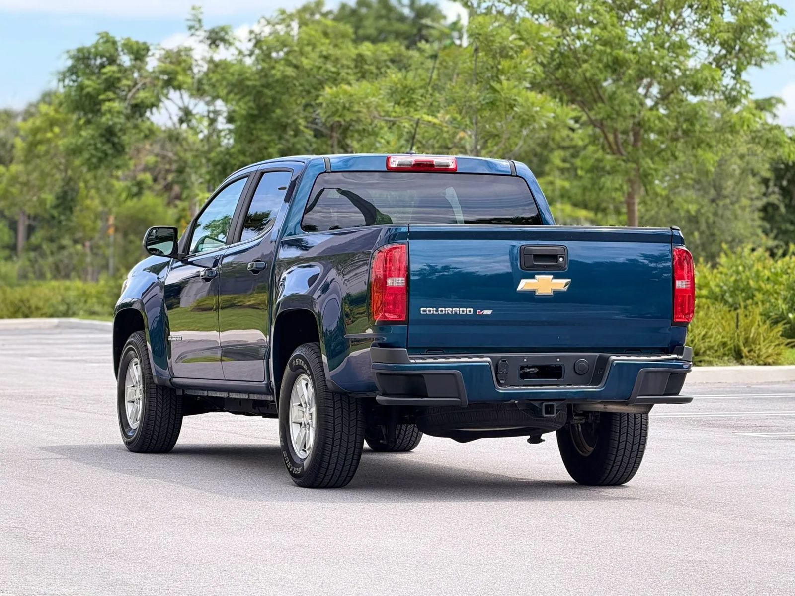 Used 2019 Chevrolet Colorado W/T w/ WT Convenience Package RWD image 7