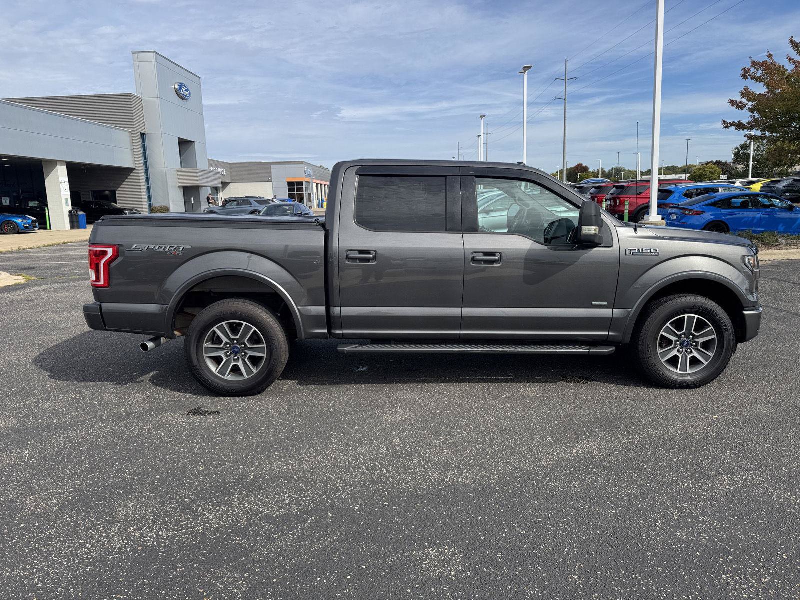 Used 2016 Ford F150 XLT w/ Equipment Group 302A Luxury AWD/4WD image 3