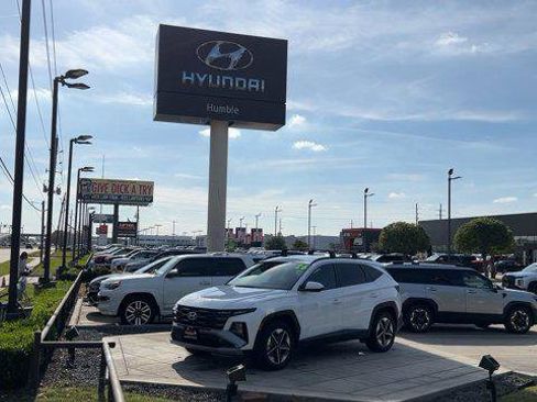 Used 2026 Hyundai Tucson SEL FWD image 42
