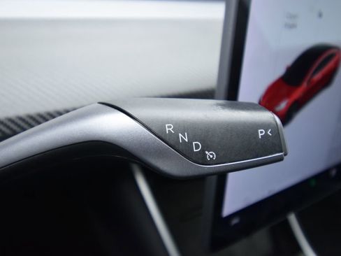 Used 2018 Tesla Model 3 Long Range image 26