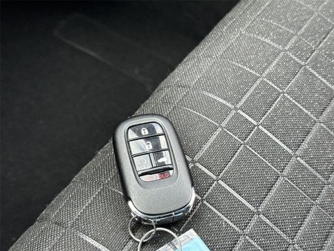 Used 2024 Honda HR-V Sport image 31