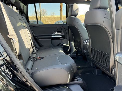 New 2026 Mercedes-Benz GLB 250 image 18