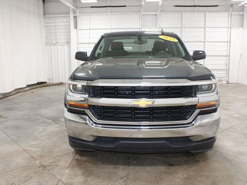 Used 2018 Chevrolet Silverado 1500 LT image 3