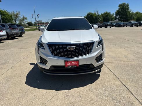 Used 2023 Cadillac XT5 Premium Luxury FWD image 3
