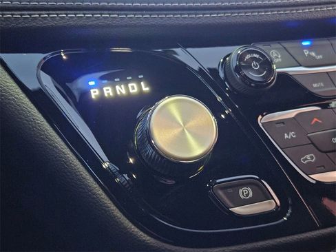 New 2026 Chrysler Pacifica Select image 18