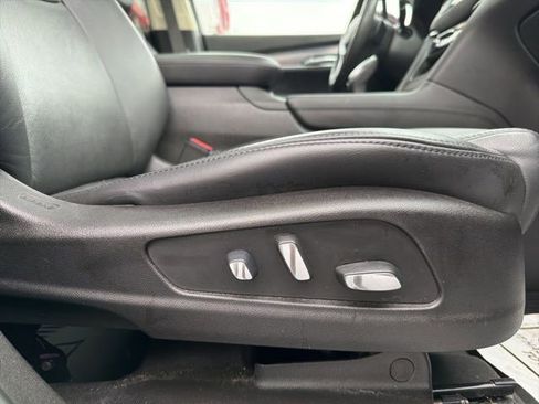 Used 2018 Cadillac XT5 Luxury w/ LPO, Sport Package image 34