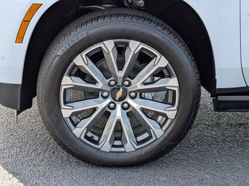 New 2026 Chevrolet Tahoe High Country AWD/4WD image 10
