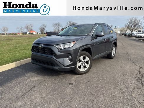 Used 2021 Toyota RAV4 XLE w/ Convenience Package image 1