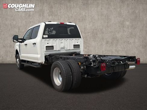 New 2026 Ford F350 XL w/ XL Chrome Package AWD/4WD image 6