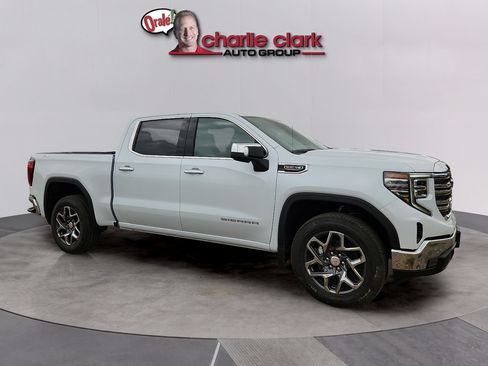 New 2026 GMC Sierra 1500 SLT w/ SLT Convenience Package AWD/4WD image 7