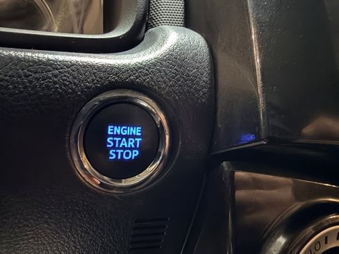 Used 2021 Toyota 4Runner TRD Off-Road Premium image 11