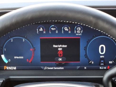 New 2026 Ford F250 Platinum w/ FX4 Off-Road Package image 19