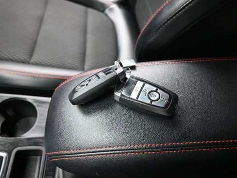 Certified 2023 Ford Escape ST-Line w/ Tech Pack #1 image 18