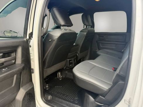 Used 2021 RAM 2500 Tradesman w/ Chrome Appearance Group AWD/4WD image 29